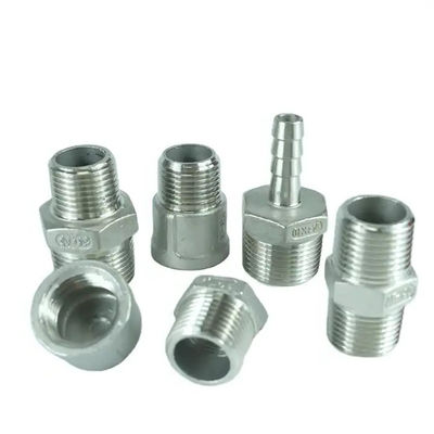 SS304 316 316L Threaded Pipe Fitting 1/8"-4" 150LB NPT BSP Flange Nipple